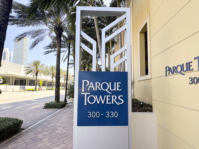 Parque Towers Sunny Isles  photo 2